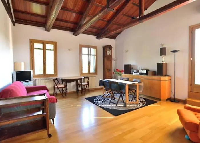 Savorgnan Tricamere Con Terrazza * Veneza